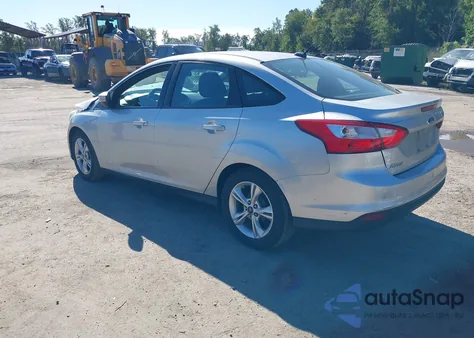 2013 Ford Focus Se z USA, uszkodzony, nr VIN 1FADP3F28DL223016